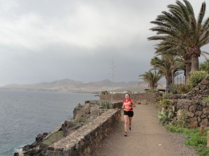 20150111130444 Bieg z Puerto del Carmen w kierunku Puerto Calero i z powrotem            